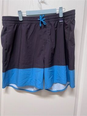 Patagonia Men's Dark Blue and Bright Blue Colorblock Swim Trunks